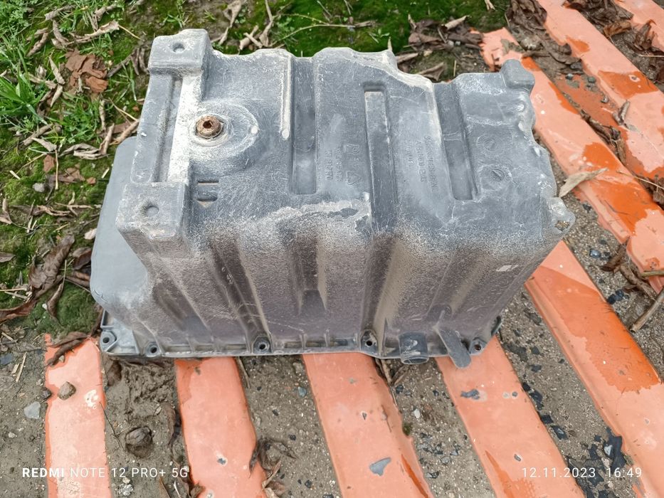 Поддон Мерседес бенс спец техники