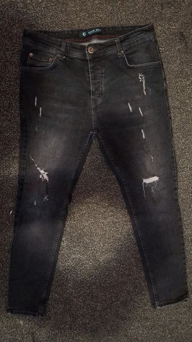 Blugi skinny bărbați