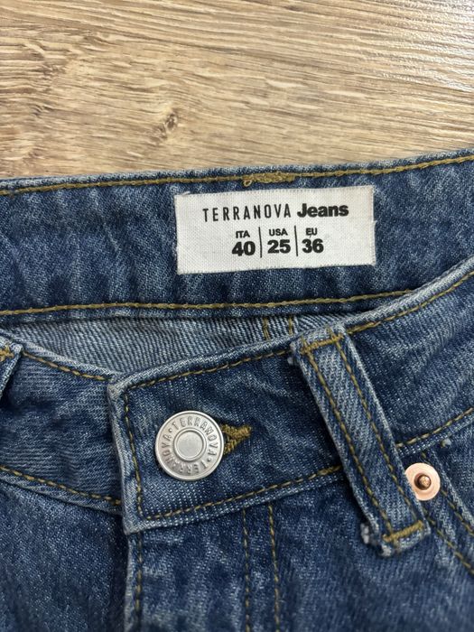 Дънки на Terranova