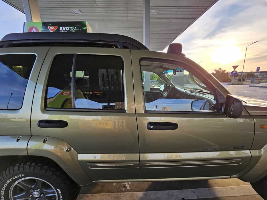 Jeep Cherokee Liberty 2003 FUNCTIONAL