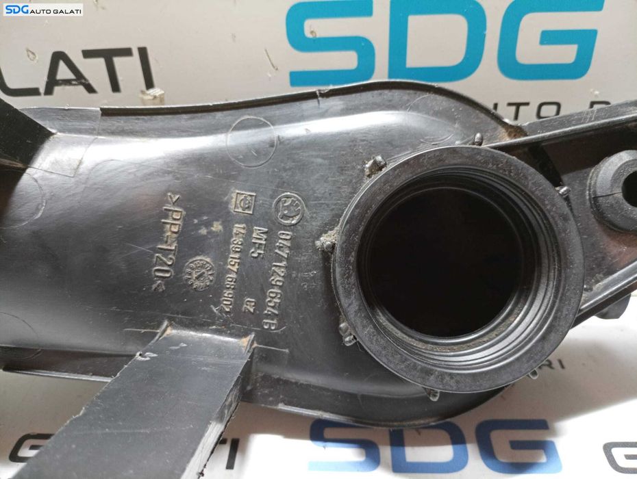 Furtun Conducta Tub Tubulatura Admisie Aer Skoda Fabia 1 1.4 MPI 2001 - 2007 Cod 047129654B 143915768902 [M4807]