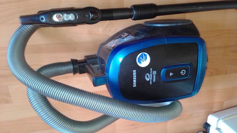 Мощный пылесос SAMSUNG с гарантией