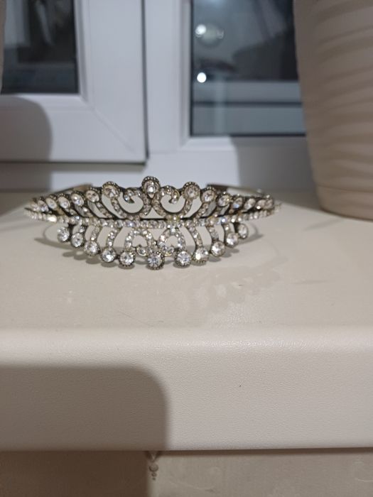 Корона , диадема