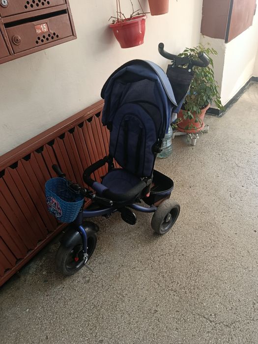 Tricicleta cu poziție de somn