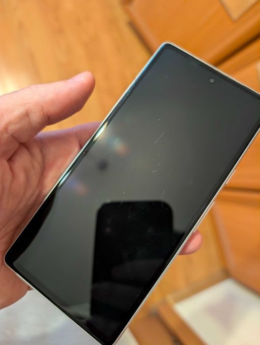 телефон Google Pixel 7a, в добро състояние