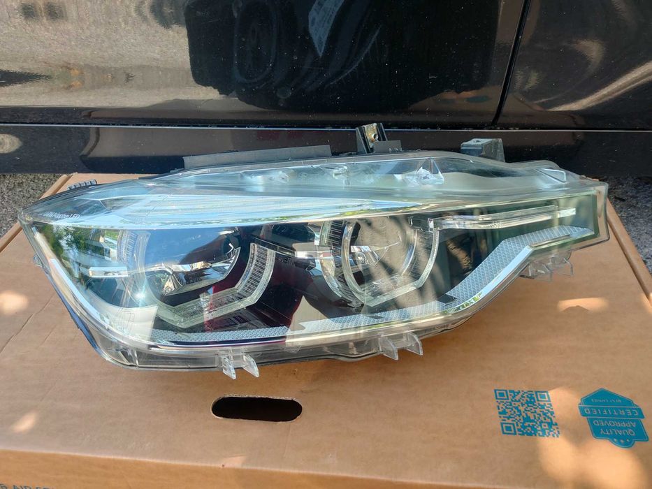 Оригинален Adaptive FULL LED десен фар за BMW f30/f31 facelift