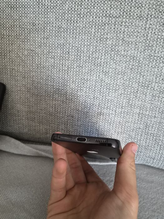 Samsung s 23   .