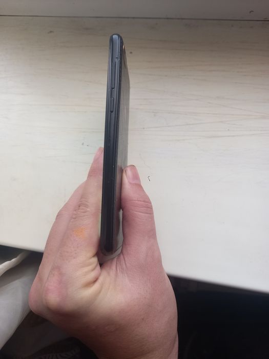 Хуавей продается