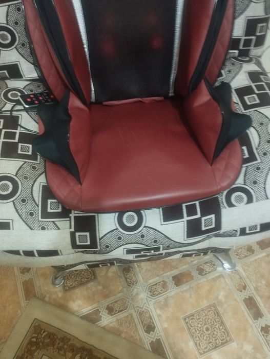 Продаётся кресло массажное новое .