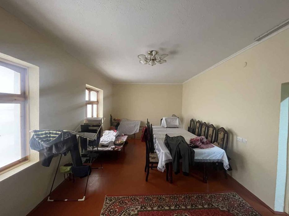 Uy sotuladi Nurafshonda