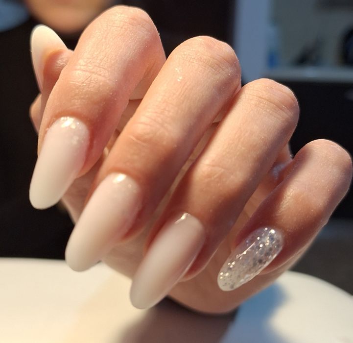 Unghii cu gel sector 5