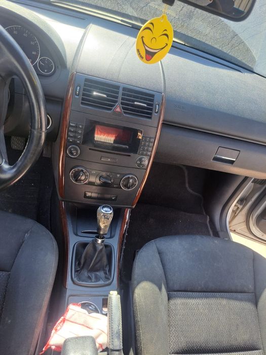 Vind mercedes clasa A in perfecta stare nu necesita nici o investitie