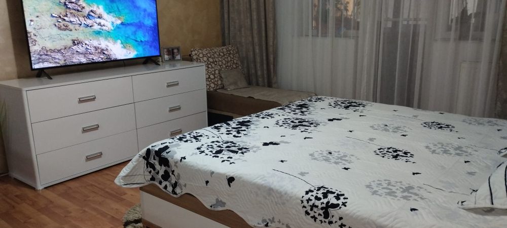 Apartament 2 camere, 50 mp situat pe str. Comuna din Paris, Tg Jiu.