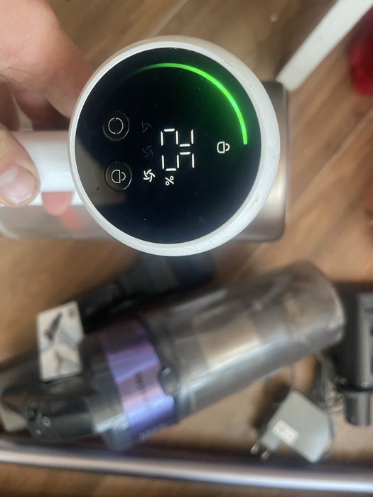 Продам пылесосы акумуляторные  Samsyng , Xiaomi
