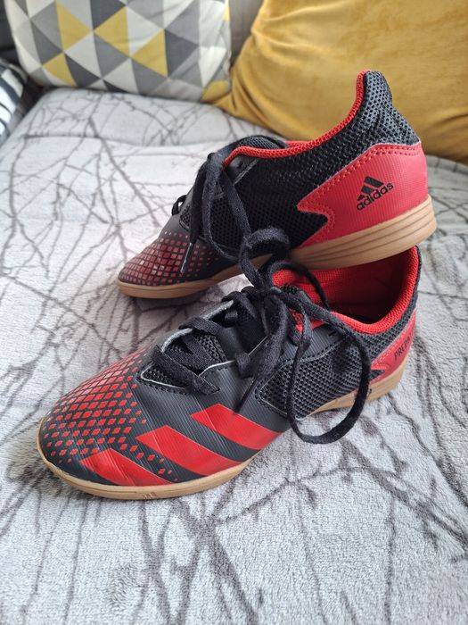 Детски футболни обувки-Adidas