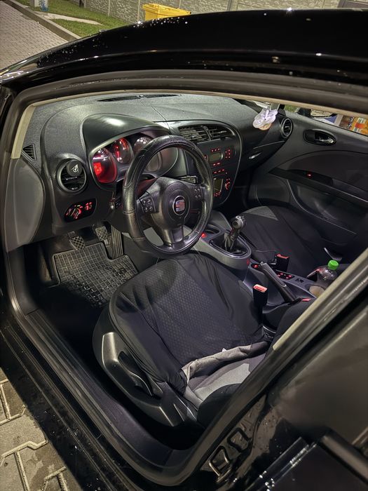 Seat Leon 2 Facelift – Sportivă, elegantă și gata de drum!