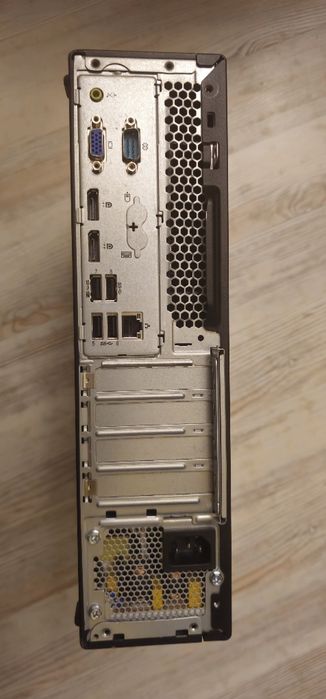 Lenovo Thinkcentre M920s