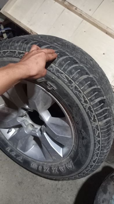 Покрышка диска сатылады