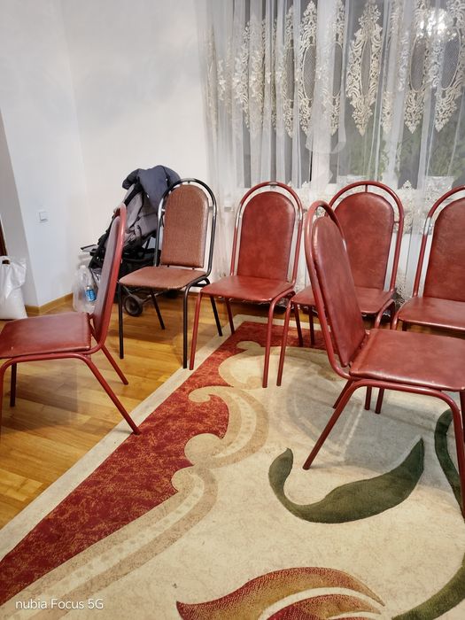 Продам Стулья 5 шт