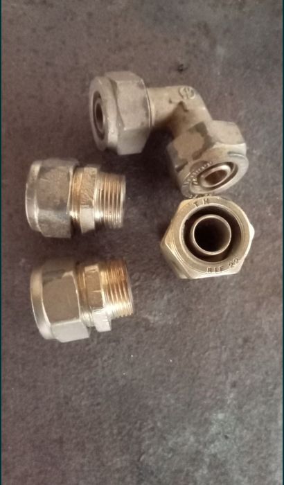 Tub de apa cu diametru de 22 cu grosimea de 3mm