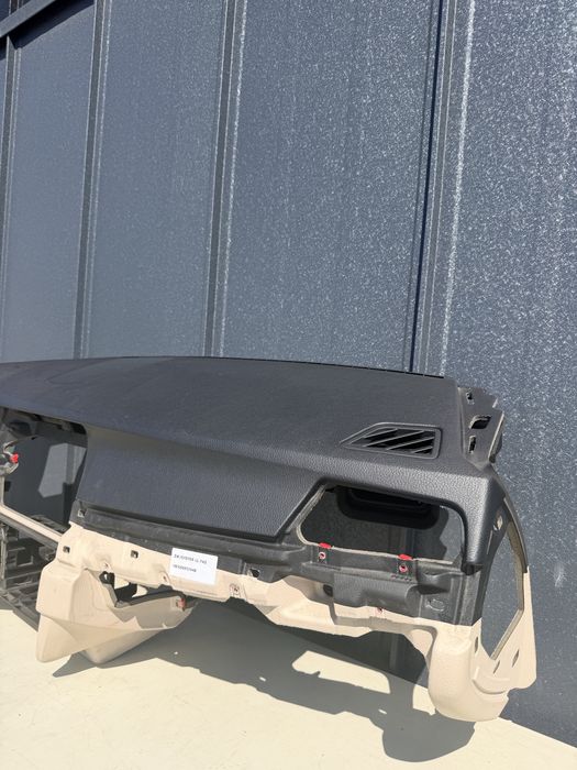 Plansa bord Head Up BMW seria 5 f10 f11 neagra/Oyster