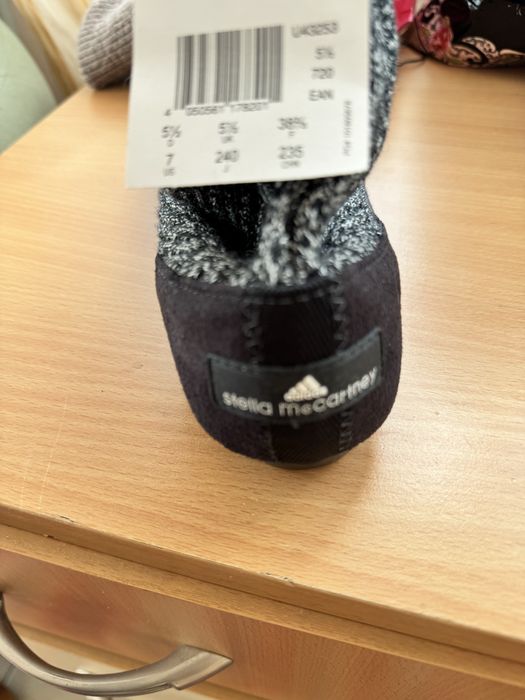 Дамски боти естествен лак и дамски балеринки