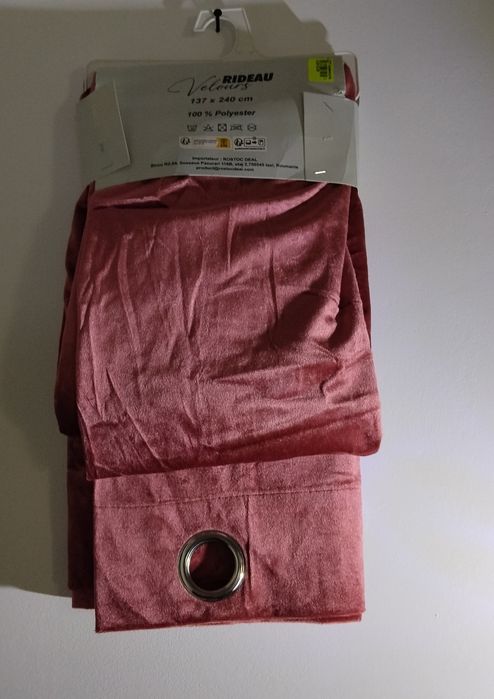 Draperie opacă 137x240 cm