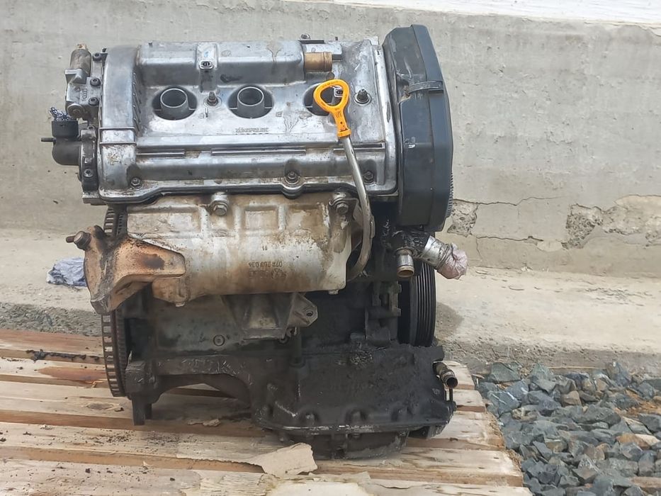 Мотор от ауди-а6