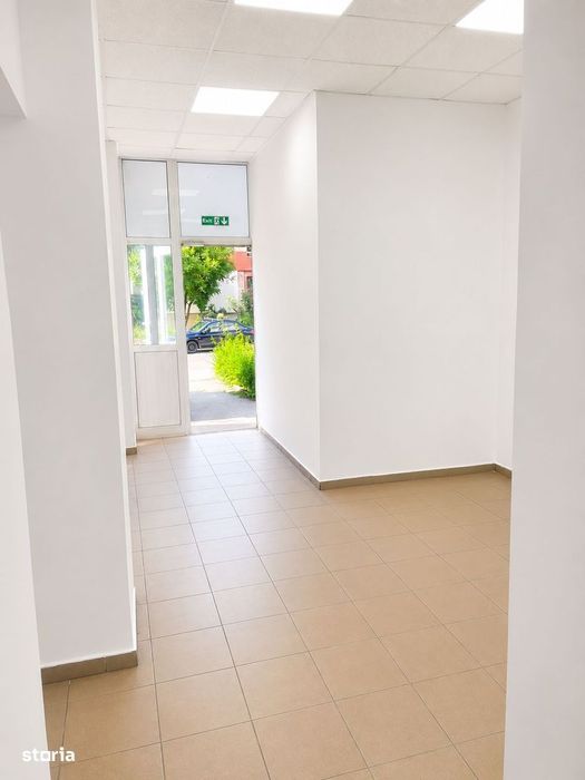 Spatiu comercial de inchiriat , Pitesti