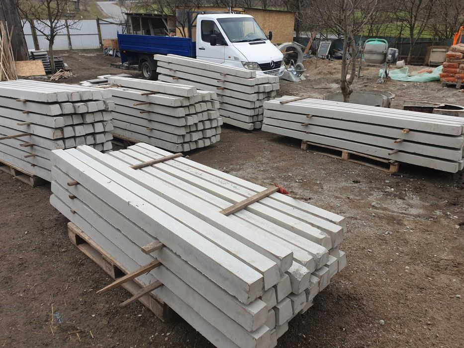 Spalieri/ stalp din beton vibrati si finisati