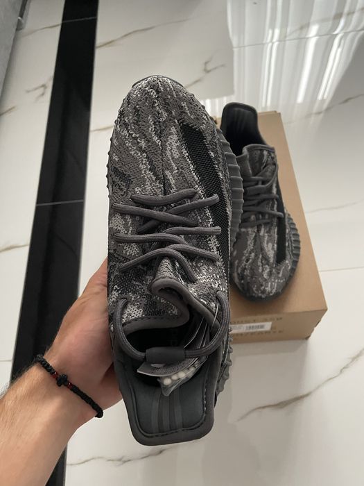 Yeezy Boost 350 dark salt Mărimile 37 1/3, 38, 39 1/3 predare personala cluj napoca