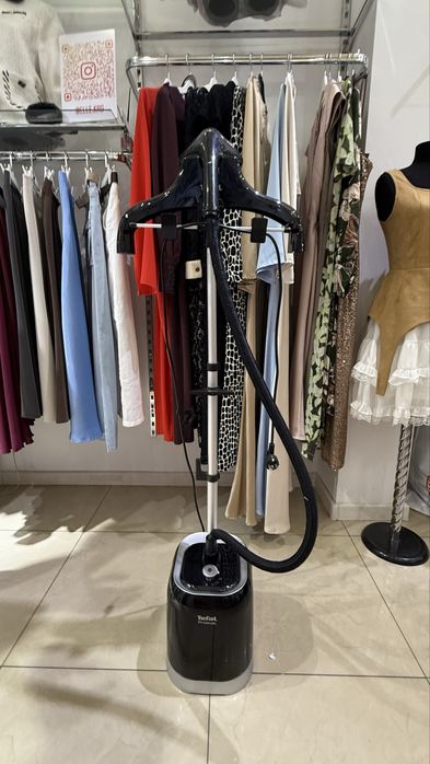 Продаю отпариватель Tefal