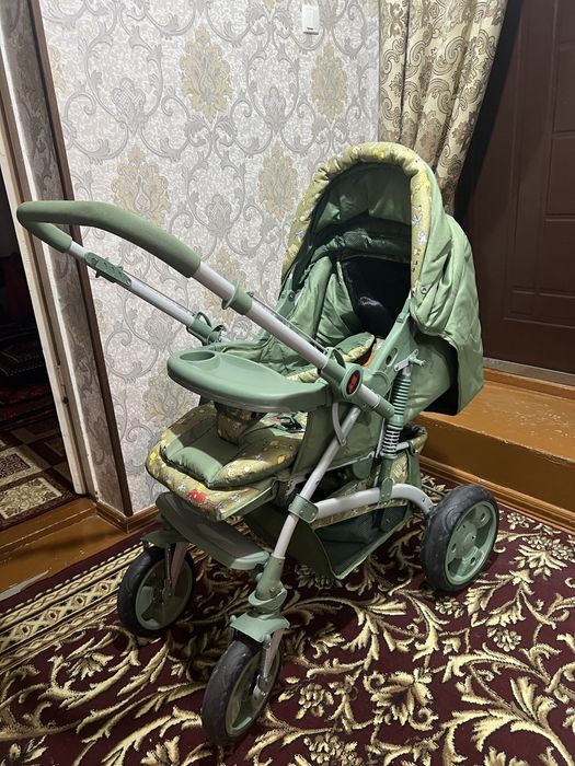 Коляска детская не использованная
