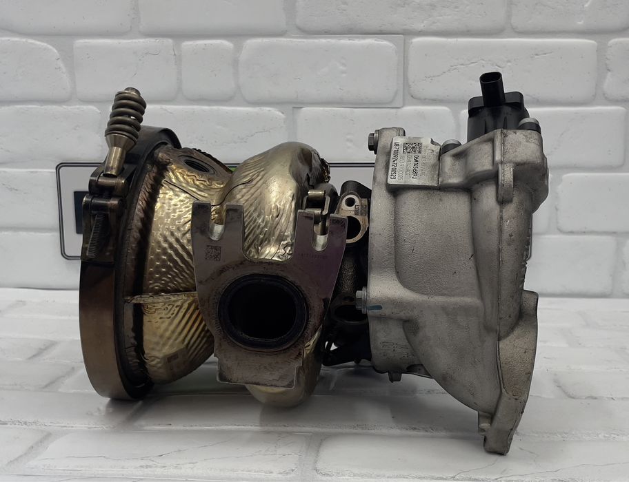 Турбо AUDI S4 S5 SQ5 06M145689J