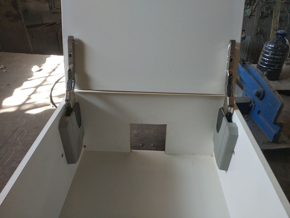 Механизм для шкафа