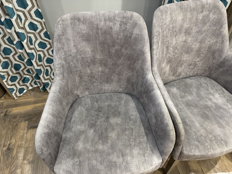 Столы для гостиной