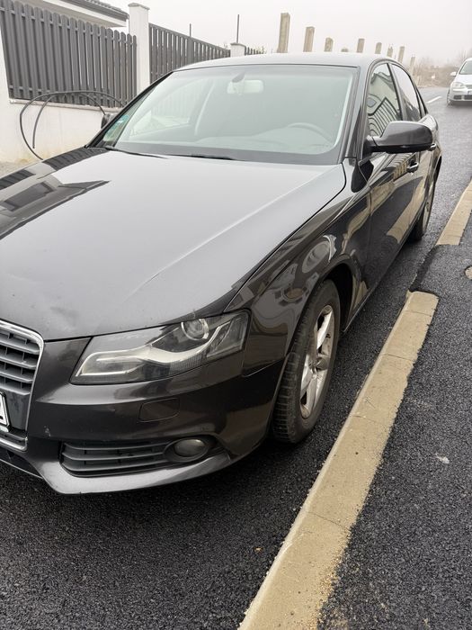 AUDI A4 2010 — imagine 2