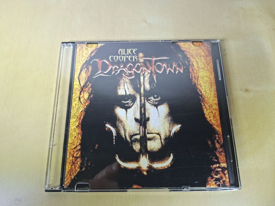 Vand cd muzica Rock - Slayer, Megadeth, Testament, Bon Jovi, Sepultura