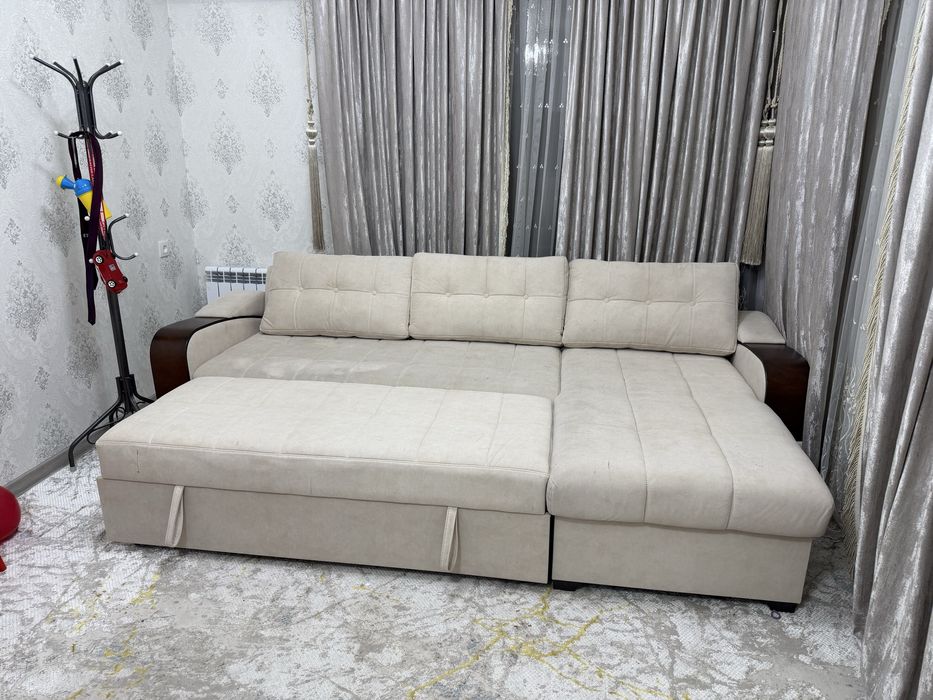 Мягкая мебель уголок 2.80 х 1.60 в хорошем состоянии!