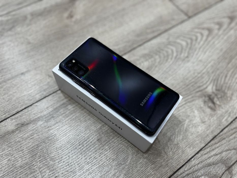 Samsung Galaxy A41 в идеальном состоянии