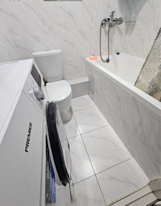 Olmazor tumani 1xona 2 xona qilingan sotiladi 42kv 1/4/5  remonti zor