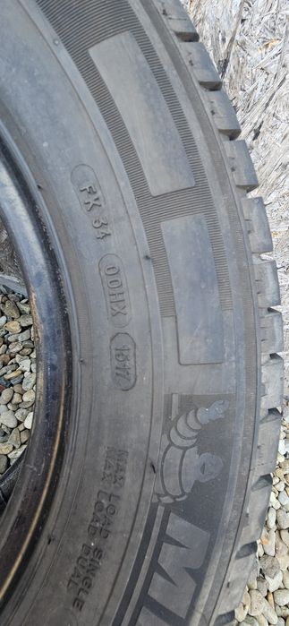 Anvelope Michelin Agilis 215/70 R15C 109/107S