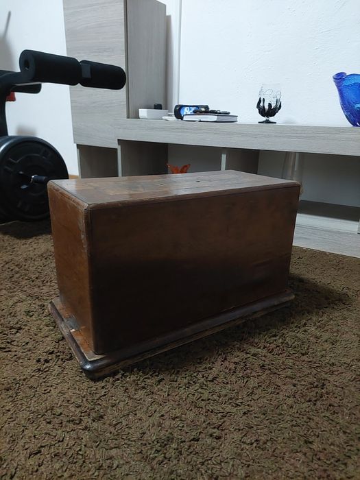Vand masina de cusut antică functionala