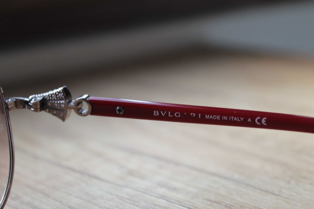 Оригинални маркови дамски слънчеви очила BVLGARI / BULGARI