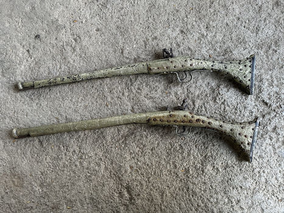 Кремъчни Капсулни Щифтови