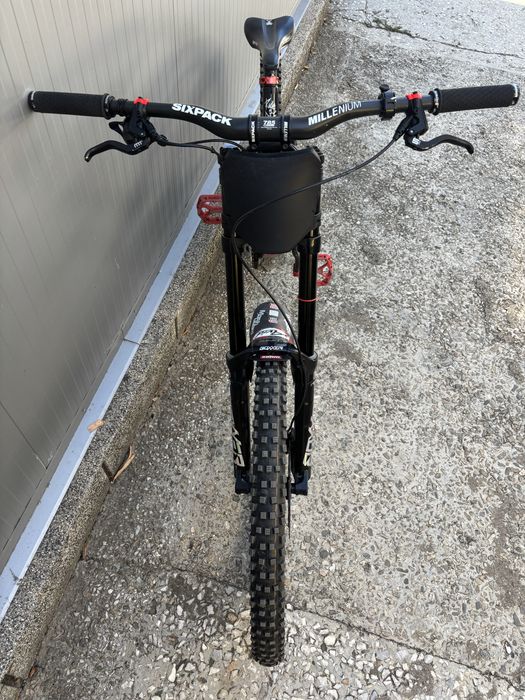 Колело Santa Cruz V10 carbon DH