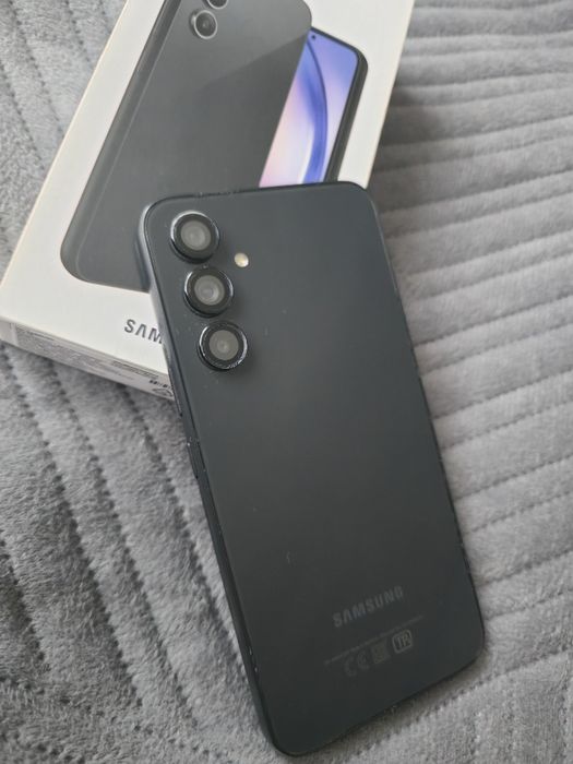 Продам Samsung A54 5G