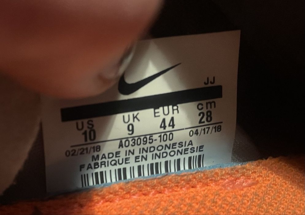 Nike EXP - x14 FLOODED