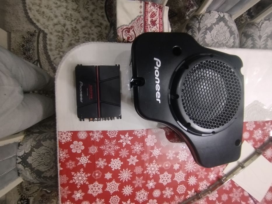 Кобальт американский Завадский сабвуфер.