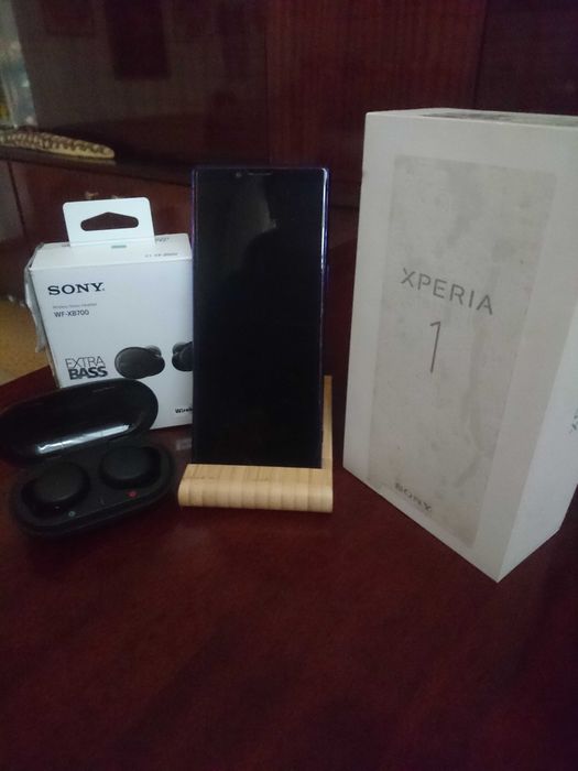 Телефон Sony Xperia 1